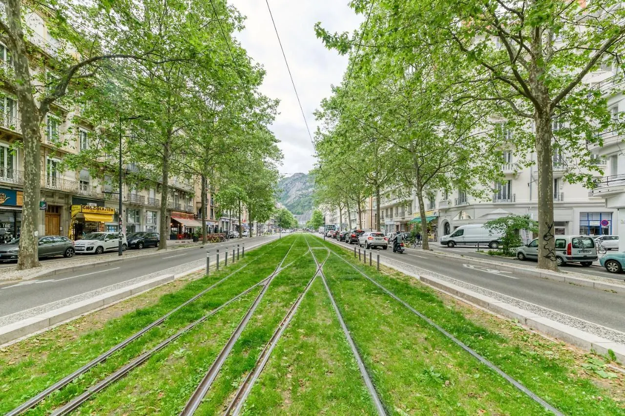 Apartment Le Prestige•Gare•Cours Jean Jaures•Confort•Netflix Grenoble