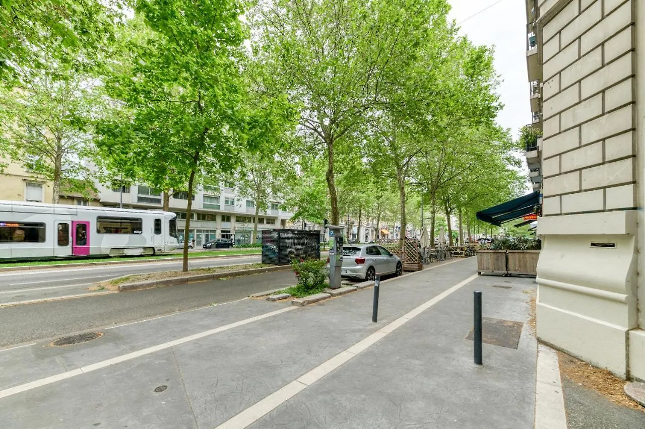 Le Prestige•Gare•Cours Jean Jaures•Confort•Netflix Grenoble Apartment